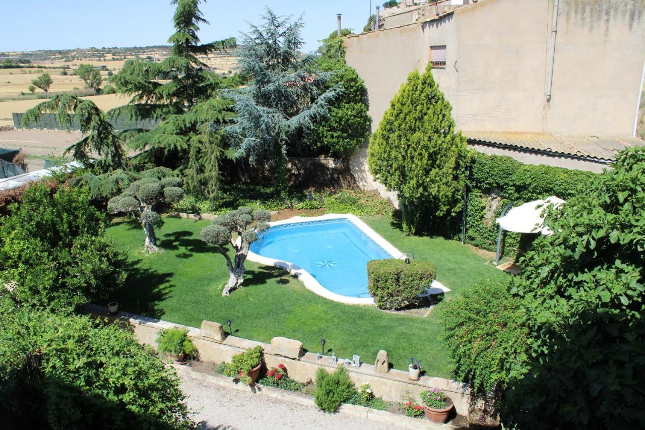 Hostal La Savina Cervera (Catalonia) Exterior foto